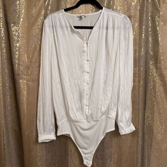 Express White Silky Button Down Long Sleeve Bodysuit Blouse Medium - Picture 1 of 7